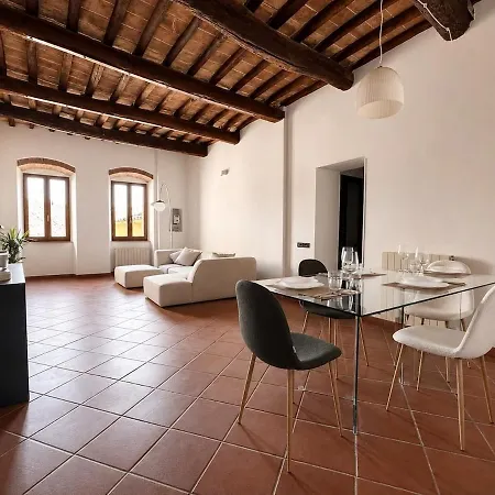 Domus Floramonti In The Heart Of Apartamento *