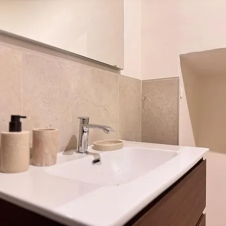 Domus Floramonti In The Heart Of Apartamento *