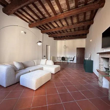 Apartamento Domus Floramonti In The Heart Of *